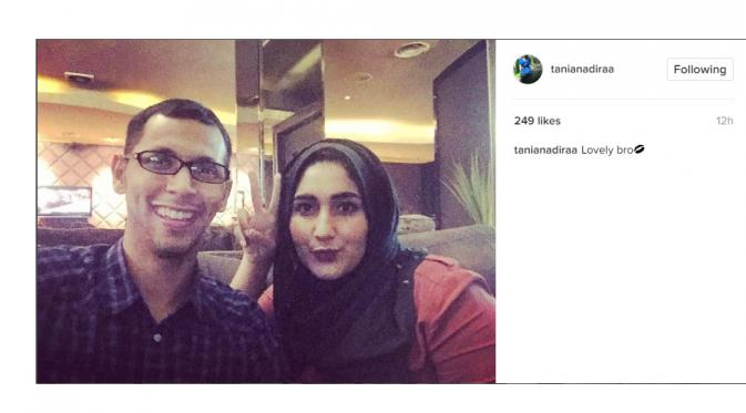Fatimah Tania Nadira Alatas unggah kembali foto dirinya berhijab (Foto: Instagram)