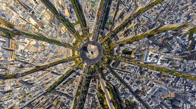 Paris, Perancis. (AirPano)