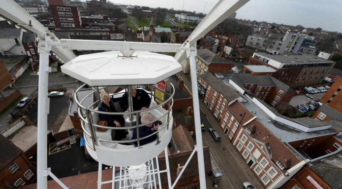 Giant Ferris Wheel, Dudley, Inggris. (expressandstar.com)