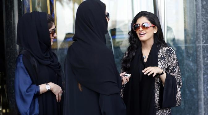 Bagaimana rasanya menjadi sopir Putri Arab Saudi? Wanita ini menceritakannya. Sumber: Reuters