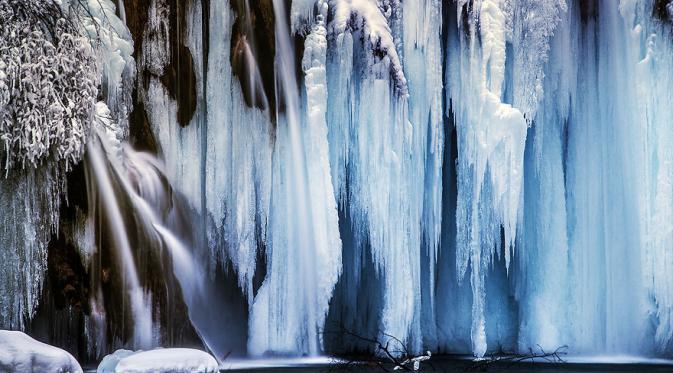 Taman Nasional Plitvice Lakes, Kroasia. (Tamás Rizsavi)