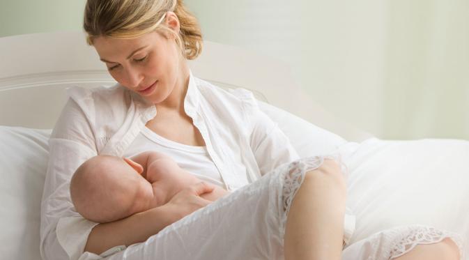 Manfaat Penting ASI untuk Bayi (Foto: newkidscenter.com)