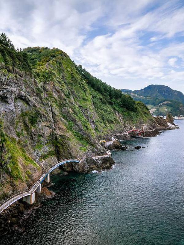 Uleung Island Seaside Road, Korea Selatan. (txtravelmds/Instagram)