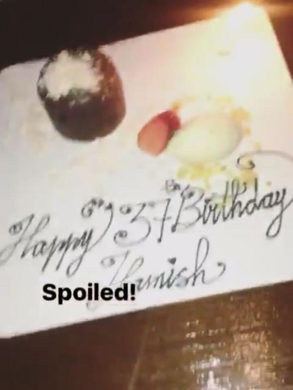 Raisa memberikan kejutan ulang tahun untuk Hamish Daud. (Instagram/raisa6690)