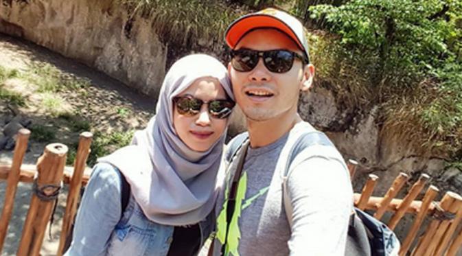 Ben Kasyafani bersama istrinya yang akrab disapa Ines. (Instagram @nesyanabila)