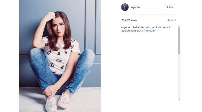 Jessica Iskandar sindir seseorang untuk menjalani hidup dengan jujur (Foto: Instagram)