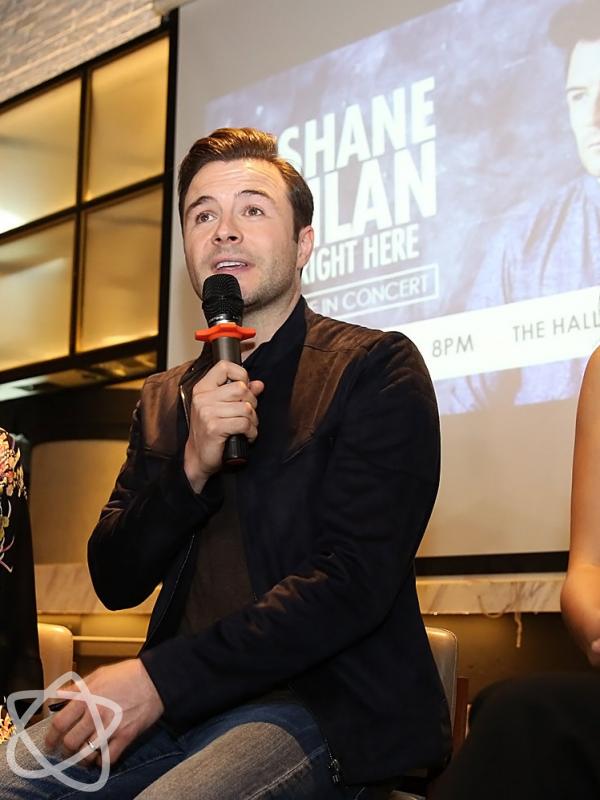 Shane Filan, kini masih bergelut di dunia tarik suara meskipun boyband Westlife sudah bubar. Melanjutkan karier sebagai penyanyi solo, beberapa album pun telah dikeluarkannya. Salah satunya, ‘Right Here’ di tahun 2015 silam. (Bambang E.Ros/Bintang.com)