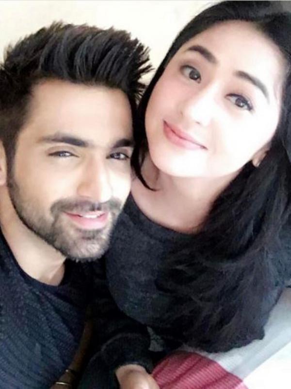 Dewi Perssik mengunggah foto bersama Arjit Taneja (Instagram/@dewiperssikreal)