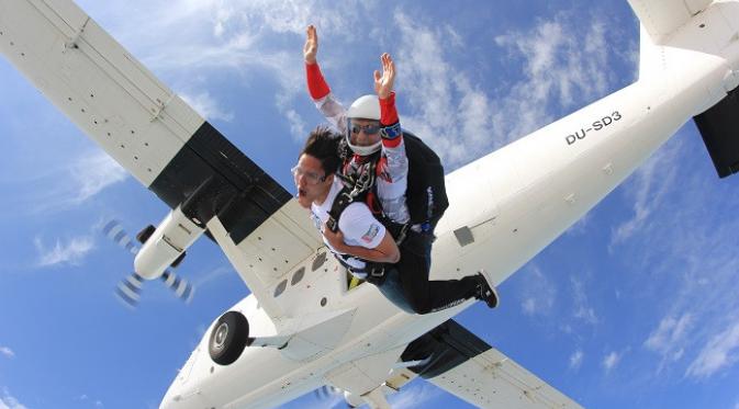 Petualangan Seru Mischa Chandrawinata Mencoba Sky Dive Dubai 