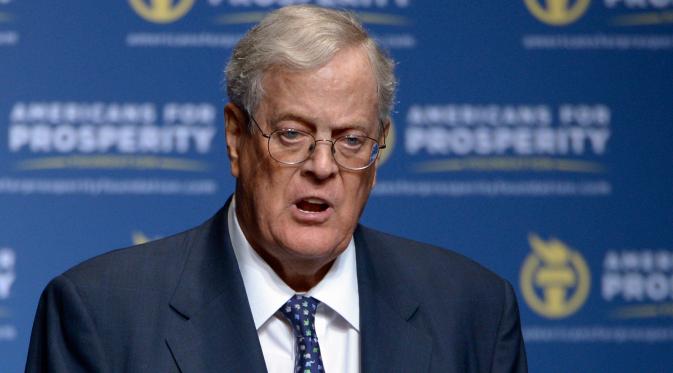 Di posisi ke sembilan adalah David Koch, adik dari Charles Koch yang lahir pada 3 Mei 1940. Kekayaan Vice President of Koch Industries itu senilai dengan jumlah kekayaan saudaranya, sebesar 53,2 miliar dolar amerika.  (AP Photo/Phelan M. Ebenhack, File)