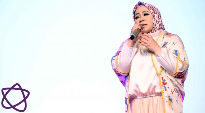 Melly Goeslaw kenalkan lagu OST Kartini (Nurwahyunan/Bintang.com)