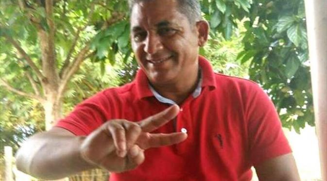 Costa Pereira adalah seorang aktivis Landless Workers Movement (MST). Ia sering tampil mendukung reformasi tanah di Brasil, tewas ditembak sekelompok orang di rumah sakit. (MST/@MST_OFICIAL)