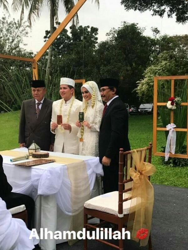 Haykal Kamil dan Tantri Amirah resmi menikah. (Instagram/seleb.id)