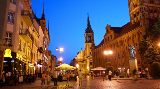 Toruń, Polandia. (hitchhikershandbook.blogspot.com)