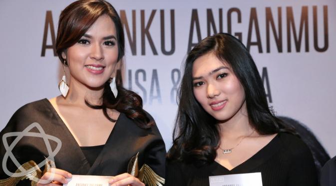 Raisa dan Isyana Sarasvati (Adrian Putra/Bintang.com)