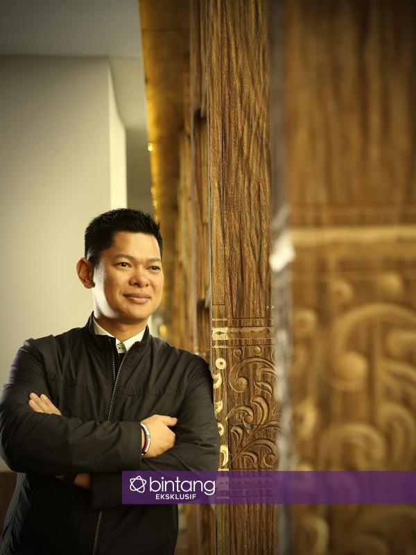 Inilah kisah perjalanan hidup pengusaha muda Raja Sapta Oktohari. (Foto by Bambang E. Ros/Bintang.com, Digital Imaging by Muhammad Iqbal Nurfajri/Bintang.com)