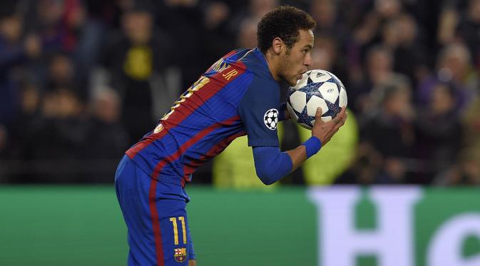 Neymar menciptakan 33 peluang untuk Barcelona di Liga Champions. (AFP/Lluis Gene)