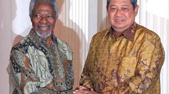 Kofi Annan saat berkunjung ke Indonesia