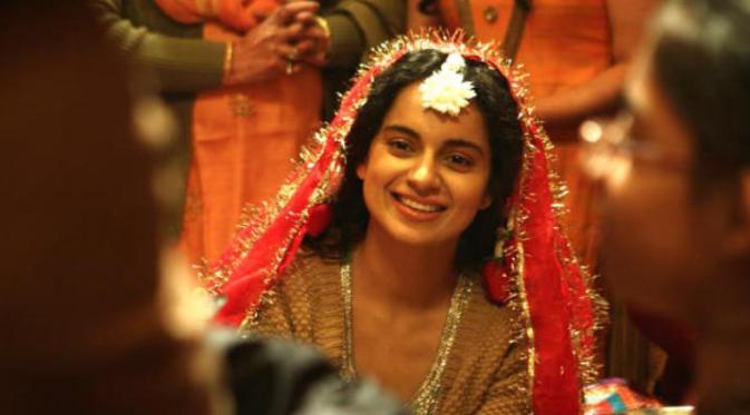 Kangana Ranaut akan bermain di film Durga Rani Singh. Di film ini, cewek 26 tahun ini memerankan seorang ibu yang memiliki anak lumpuh.