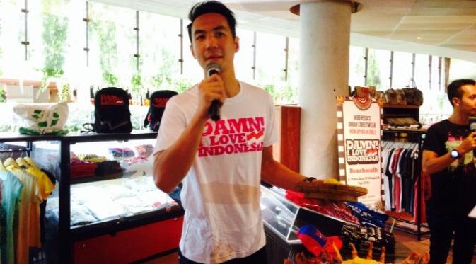 Daniel memang baru saja membuka cabang ke-8 store clothingnya yang terletak di Beach Walk Kuta, Bali.