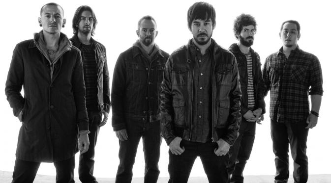 Band metal Linkin Park baru saja membawakan satu album penuh lagu-lagu di album debut Hybrid Theory secara berurutan.