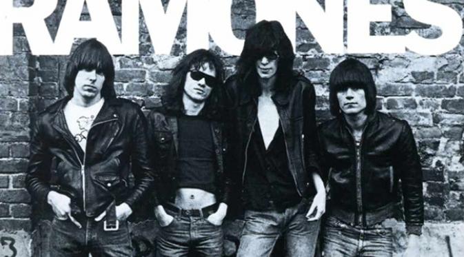 Kabar wafatnya pendiri sekaligus drummer band beraliran punk rock itu, muncul lewat akun Twitter resmi Ramones.