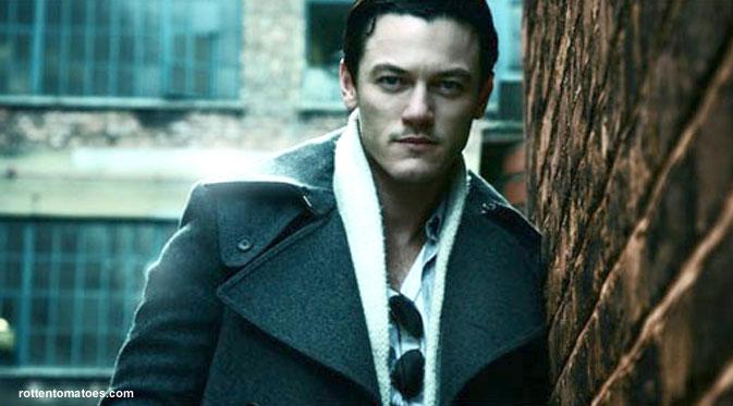 http://cdn0-e.production.liputan6.static6.com/medias/70747/big/luke-evans-130409b.jpg