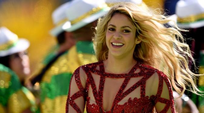 Aksi Heboh Shakira di Penutupan World Cup 2014