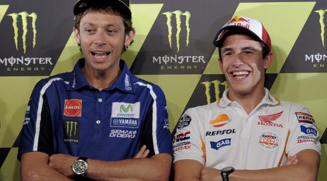 Valentino Rossi dan Marc Marquez (JOSEP LAGO / AFP)