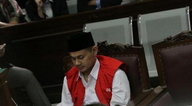 Ustad Guntur Bumi (UGB) mulai menjalani pemeriksaan yang dilakukan oleh Majelis Hakim Pengadilan Negeri (PN) Jakarta Selatan.