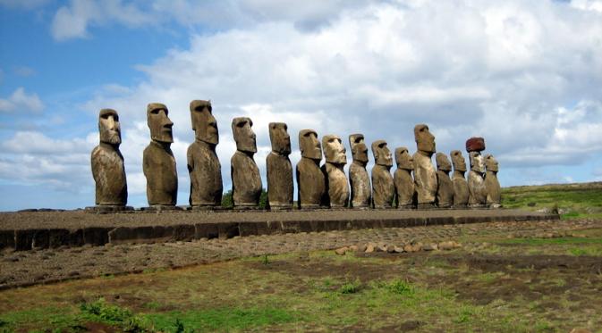 Easter Island (Wikipedia)