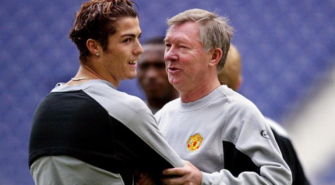 Ronaldo bersama Alex Ferguson