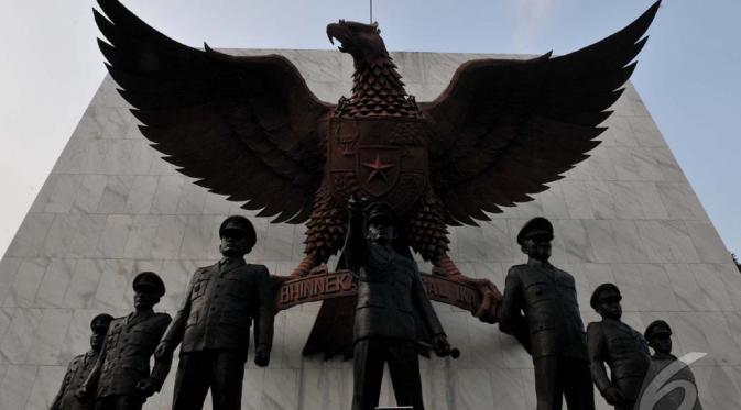 Monumen Pancasila Sakti didirikan untuk mengenang keberhasilan Pancasila dalam membendung paham komunis di Indonesia, Jakarta, Selasa (30/9/2014) (Liputan6.com/Johan Tallo)