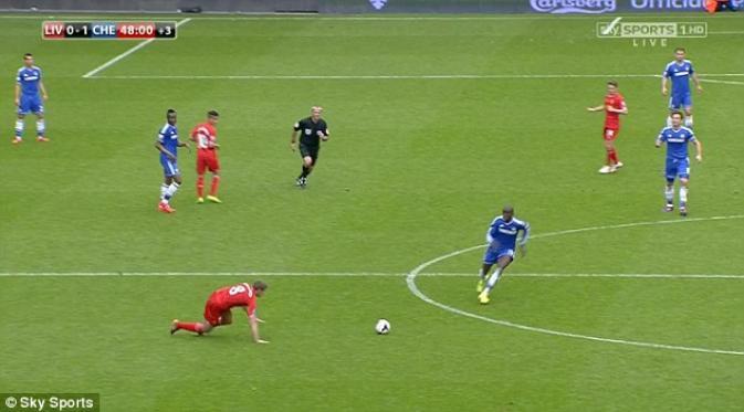 Steven Gerrard terpeleset