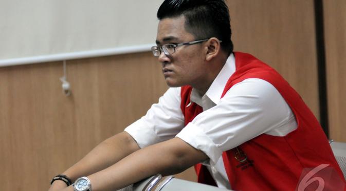Sebelumnya, jaksa menuntut hukuman seumur hidup kepada Ahmad Imam Al Hafitd yang telah membunuh Ade Sara, Jakarta Pusat, Selasa (11/11/2014) (Liputan6.com/Panji Diksana)