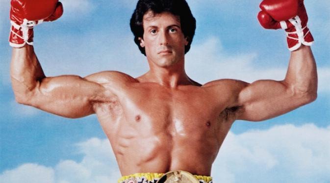 Sylvester Stallone disebut baru saja membocorkan bagian akhir film terbaru Rocky yang berjudul Creed melalui foto sebuah naskah.