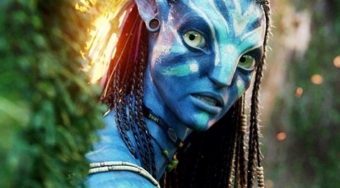 James Cameron mengatakan bahwa ia kini terlibat semakin mendalam di proses penulisan skenario Avatar 2 dan sekuelnya.