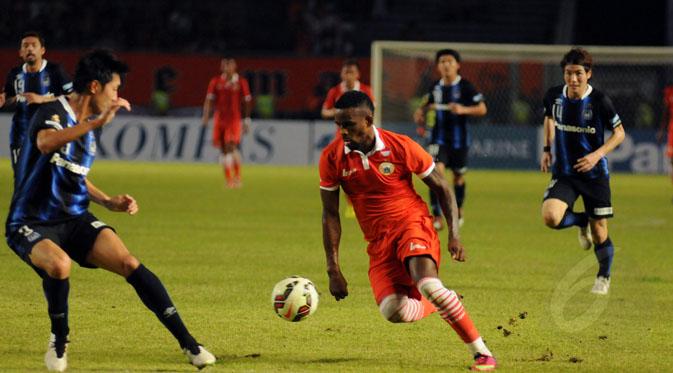 http://cdn0-a.production.liputan6.static6.com/medias/800560/original/068006200_1422115660-Persija_vs_Gamba_Osaka__foto_6_.jpg