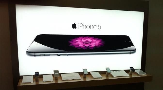 iPhone 6 dan iPhone 6 Plus dapat diperoleh di seluruh gerai Okeshop, Global Teleshop, dan Global Apple Premium Reseller.