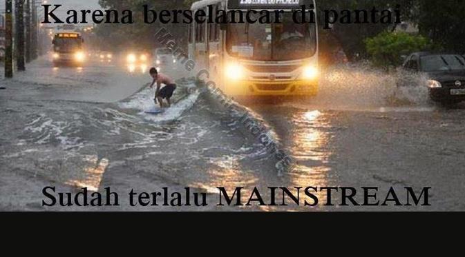 “Warga Bekasi” Ejek Banjir Jakarta Via Meme