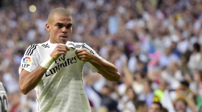 Bek tangguh Madrid Pepe