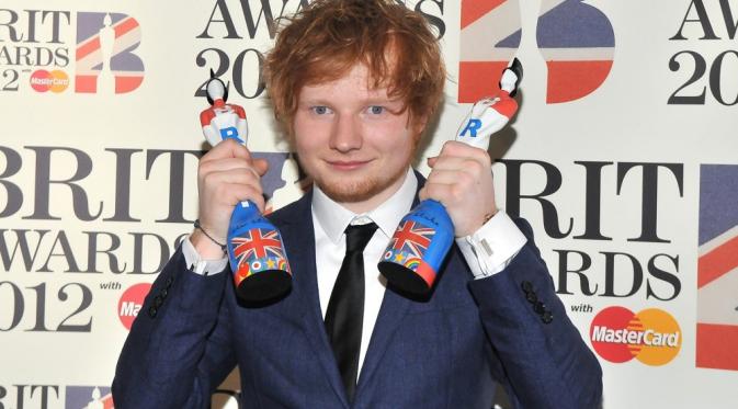 Ed Sheeran Tidak Menyangka Menangkan Brit Awards 2015