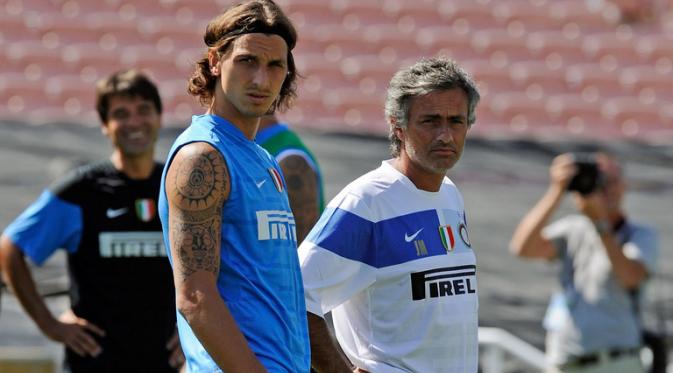 Zlatan Ibrahimovic dan Jose Mourinho saat masih di Inter Milan. (Reuters)