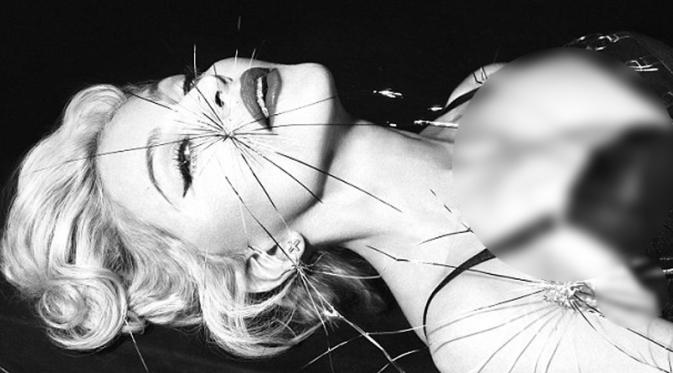 Madona seksi Madonna reveals