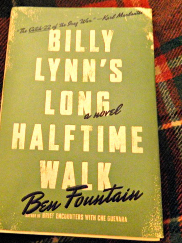 Novel 'Billy Lynn's Long Halftime Walk Foto: via paperplatesblog.com