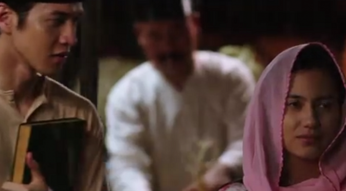 Pevita Pearch dan Herjunot Ali dalm film 'Tenggelamnya Kapal Van Der Wijck'. Foto: Youtube