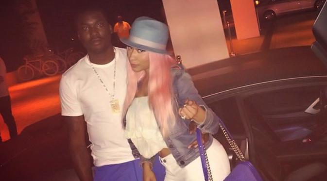 Nicki Minaj mengunggah fotonya bersama sang kekasih, Meek Mill, di akun Instagram (sumber foto Nicki Minaj: Aceshowbiz)