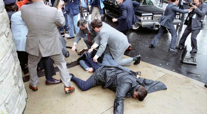 Penembakan Presiden Ronald Reagan (Wikipedia)
