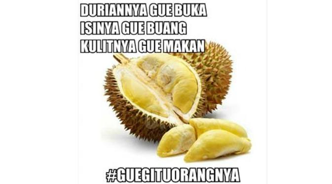 Makan kulit durian (Via: punyasiapa.net)