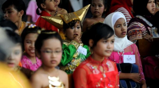 Bocah rayakan Hari Kartini  (Via: bandung.bisnis.com)